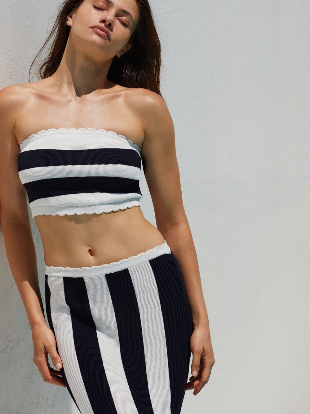 Anthropologie Black and White Striped Strapless Knit Tube Top - Medium - Picture 3 of 8